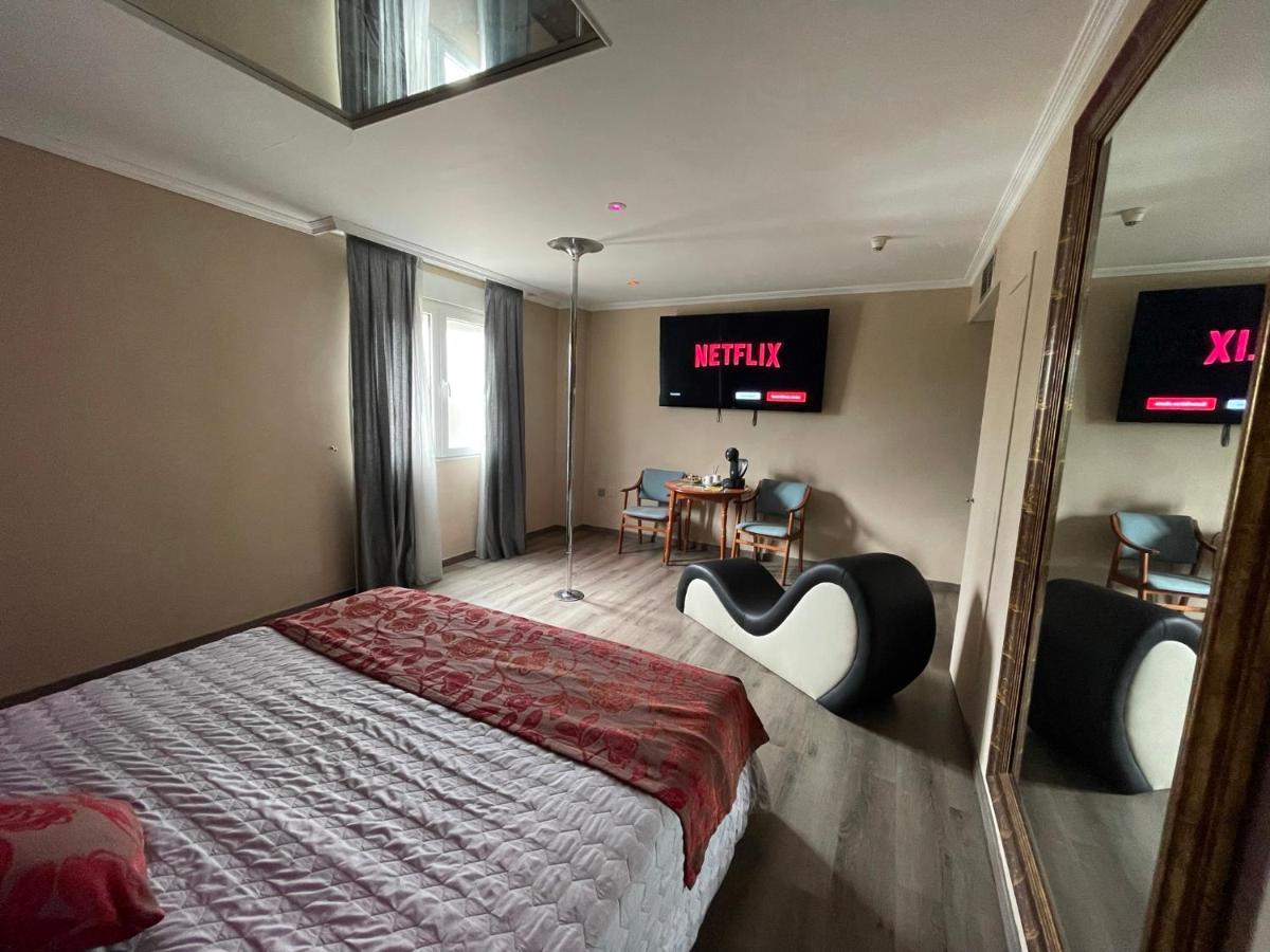 במוטל Villamarciel La Siesta מראה חיצוני תמונה